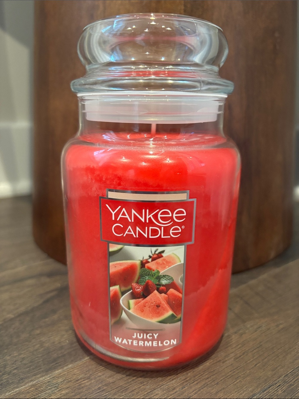 Yankee Candle Juicy Watermelon Fruity fragrance, kiwi, freesia,musk, 1 wick